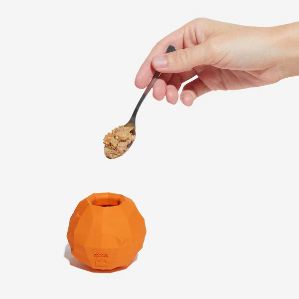 Іграшка диспенсер для ласощів для собак Zee.Dog Super Orange