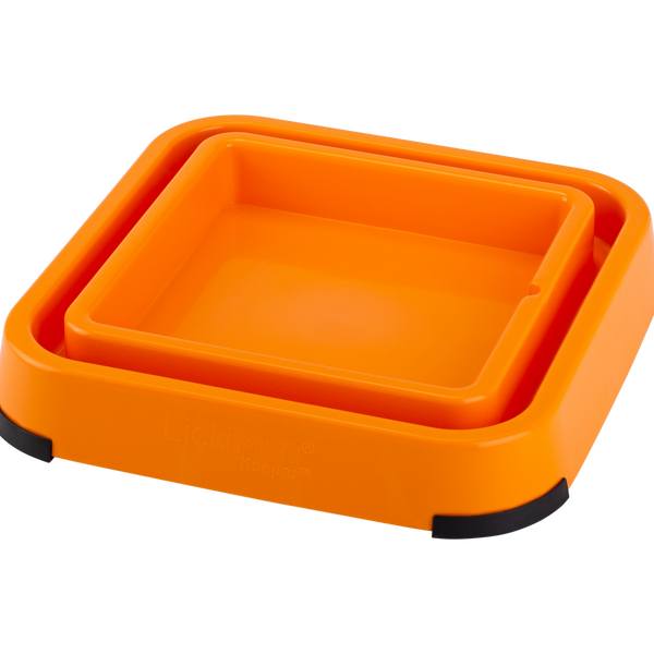 Мисочка для повільного поїдання для собак LickiMat® Outdoor Keeper™ Orange